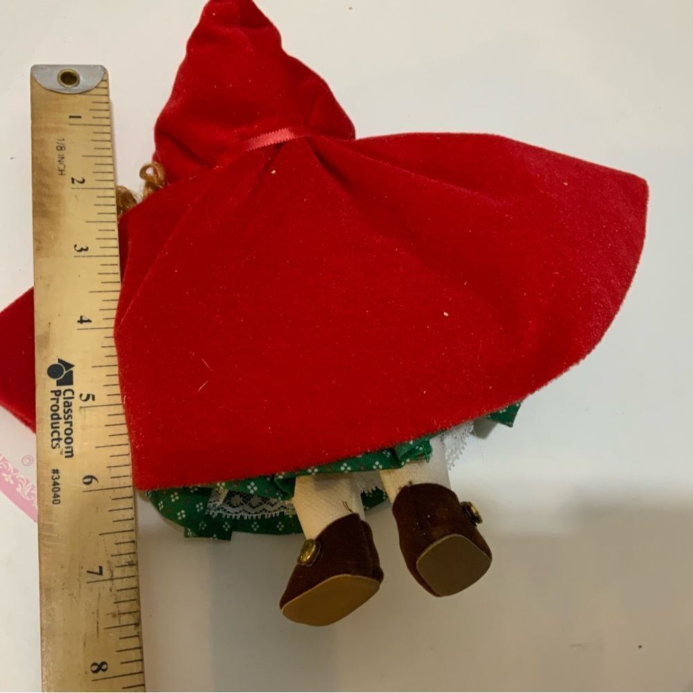 Vintage Madame Alexander Little Red Riding Hood Storyland Doll 463 - 8” 1992 - Picture 5 of 8